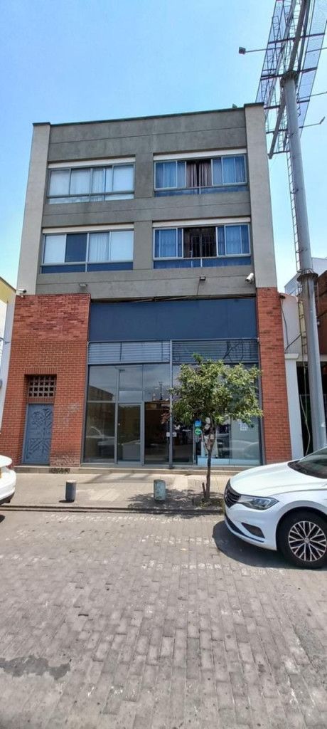 Local en venta Valle Del Cauca Cali Los Libertadores 577 m2 Habitaciones 0 Baños 2 Garajes 0 Precio $1690000000