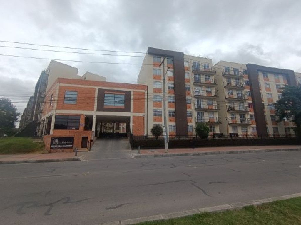 Apartamento en arriendo Cundinamarca Bogotá Ub La Gran Granada 65 m2 Habitaciones 3 Baños 2 Garajes 0 Precio $1900000