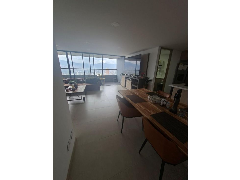Apartamento en arriendo Antioquia Medellín Asomadera No2 100 m2 Habitaciones 3 Baños 3 Garajes 2 Precio $6500000
