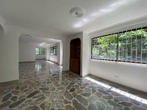 Apartamento en arriendo Antioquia Envigado Alcalá 180 m2 Habitaciones 4 Baños 3 Garajes 0 Precio $3000000