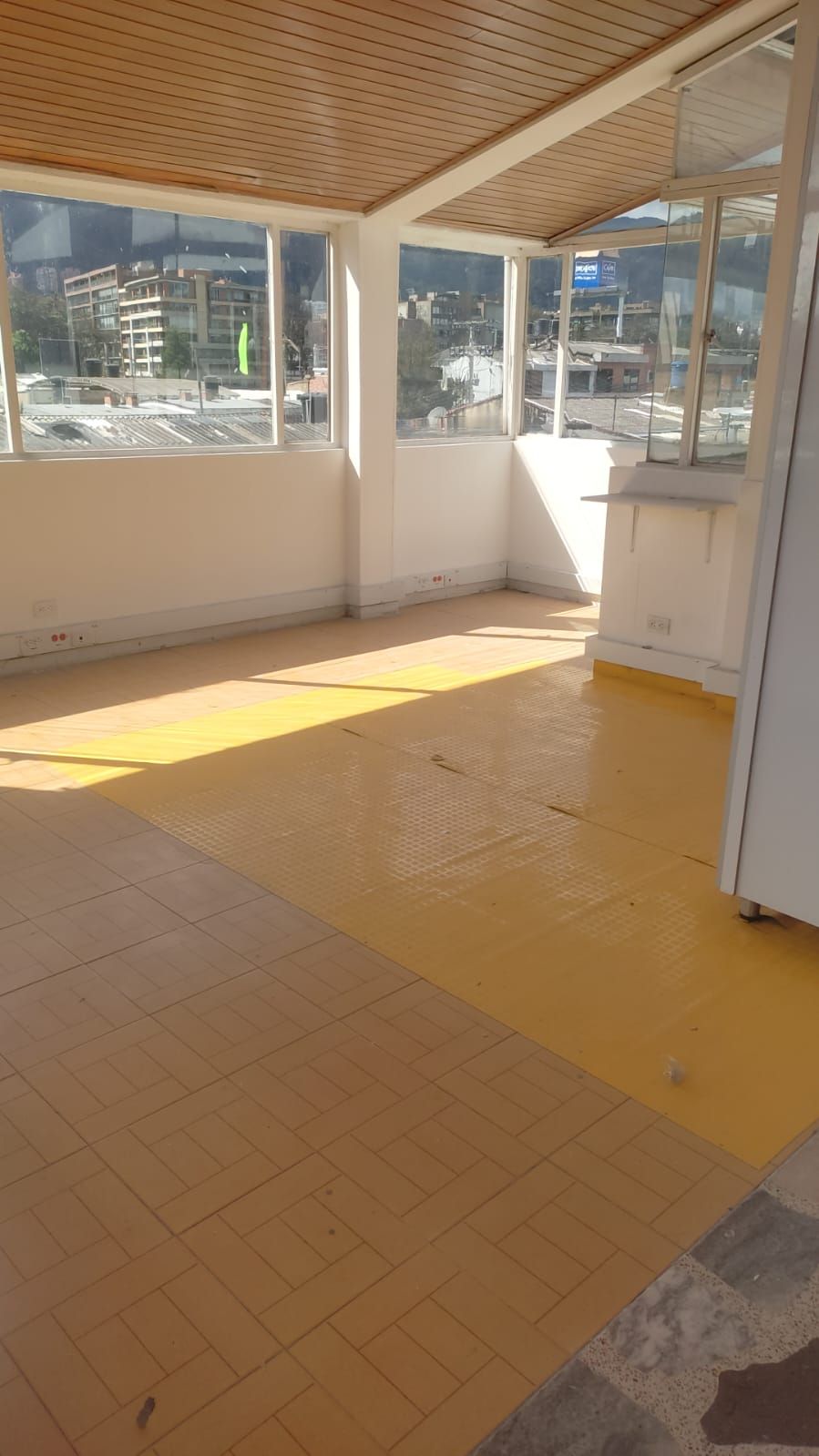 Oficina en arriendo Cundinamarca Bogotá Polo Club 85 m2 Habitaciones 0 Baños 2 Garajes 0 Precio $2300000