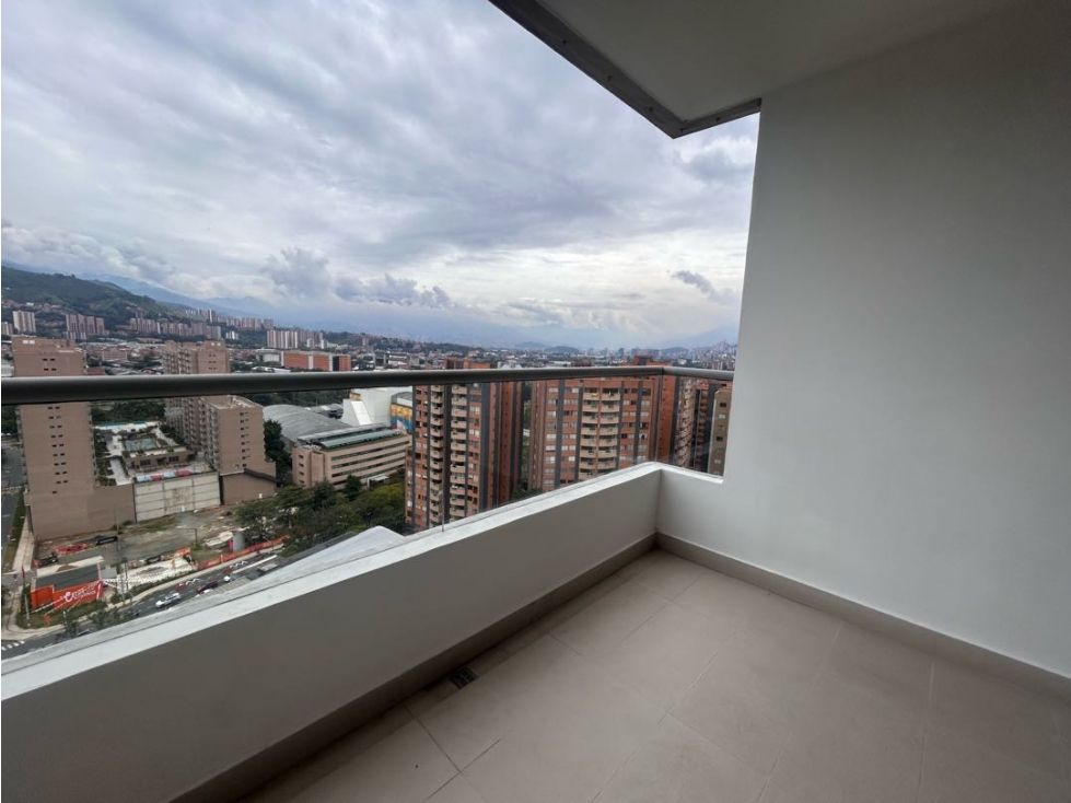Apartamento en arriendo Antioquia Envigado Jardines 96 m2 Habitaciones 3 Baños 2 Garajes 1 Precio $5600000