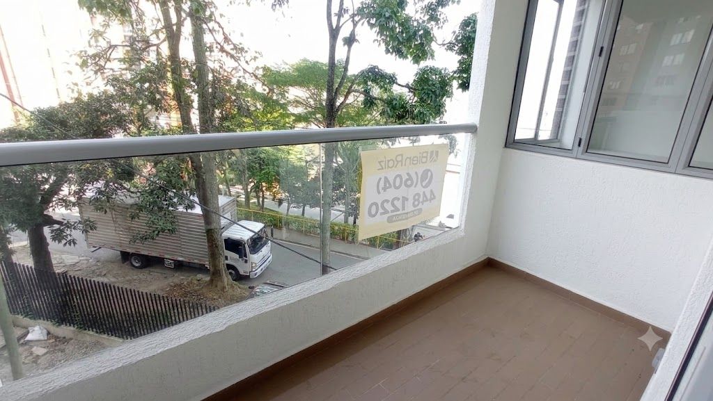 Apartamento en arriendo Antioquia Envigado Loma Del Barro 66 m2 Habitaciones 3 Baños 2 Garajes 1 Precio $2700000