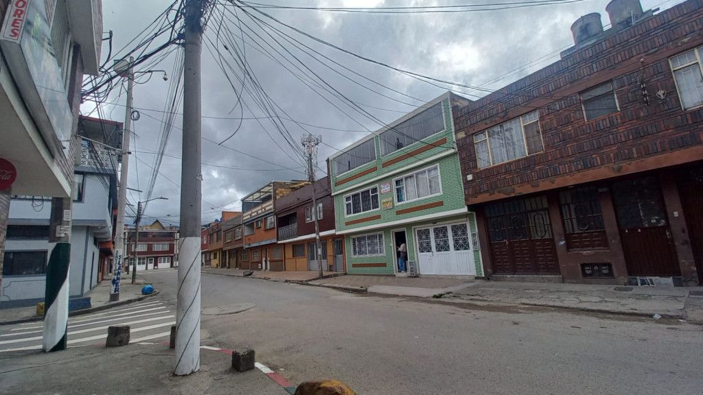 Casa en venta Cundinamarca Bogotá La Cabrera 153 m2 Habitaciones 10 Baños 4 Garajes 3 Precio $500000000