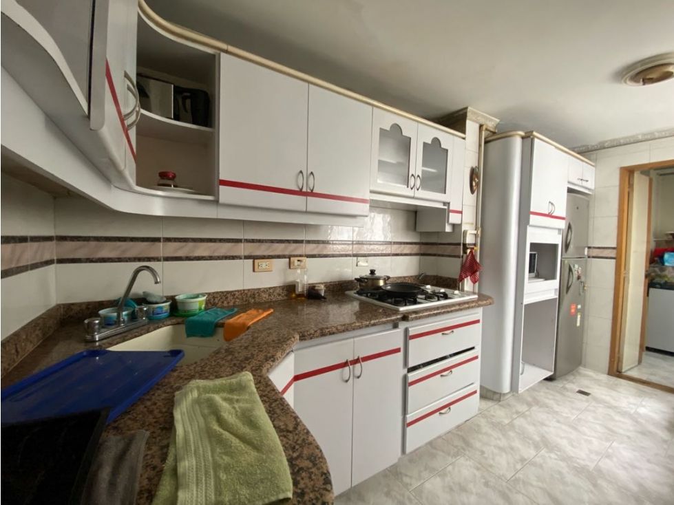 Apartamento en arriendo Antioquia Medellín La Castellana 90 m2 Habitaciones 3 Baños 2 Garajes 1 Precio $4500000