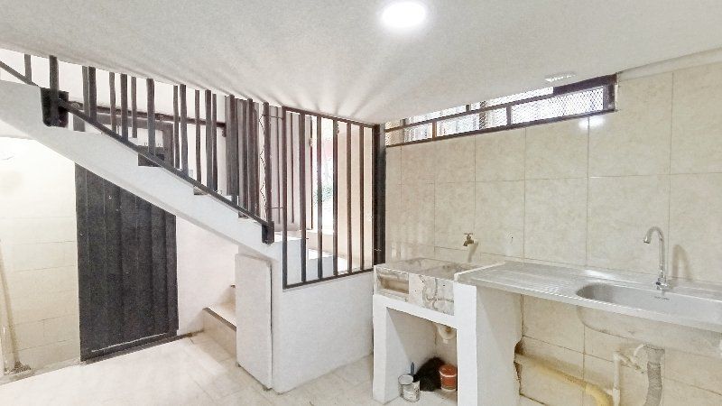 Apartaestudio en arriendo Antioquia Medellín Campo Alegre 28 m2 Habitaciones 0 Baños 1 Garajes 0 Precio $650000