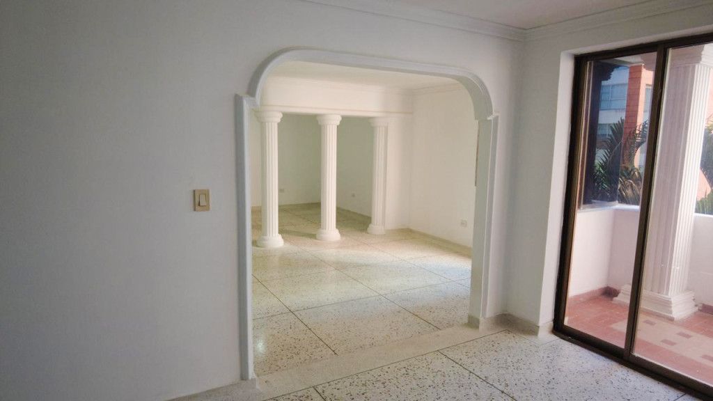 Apartamento en arriendo Atlántico Barranquilla Altos Del Limon 170 m2 Habitaciones 3 Baños 3 Garajes 2 Precio $4700000