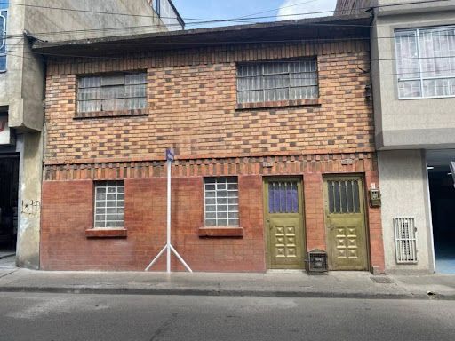 Casa en venta Cundinamarca Bogotá Boyacá 262 m2 Habitaciones 6 Baños 3 Garajes 0 Precio $1000000000