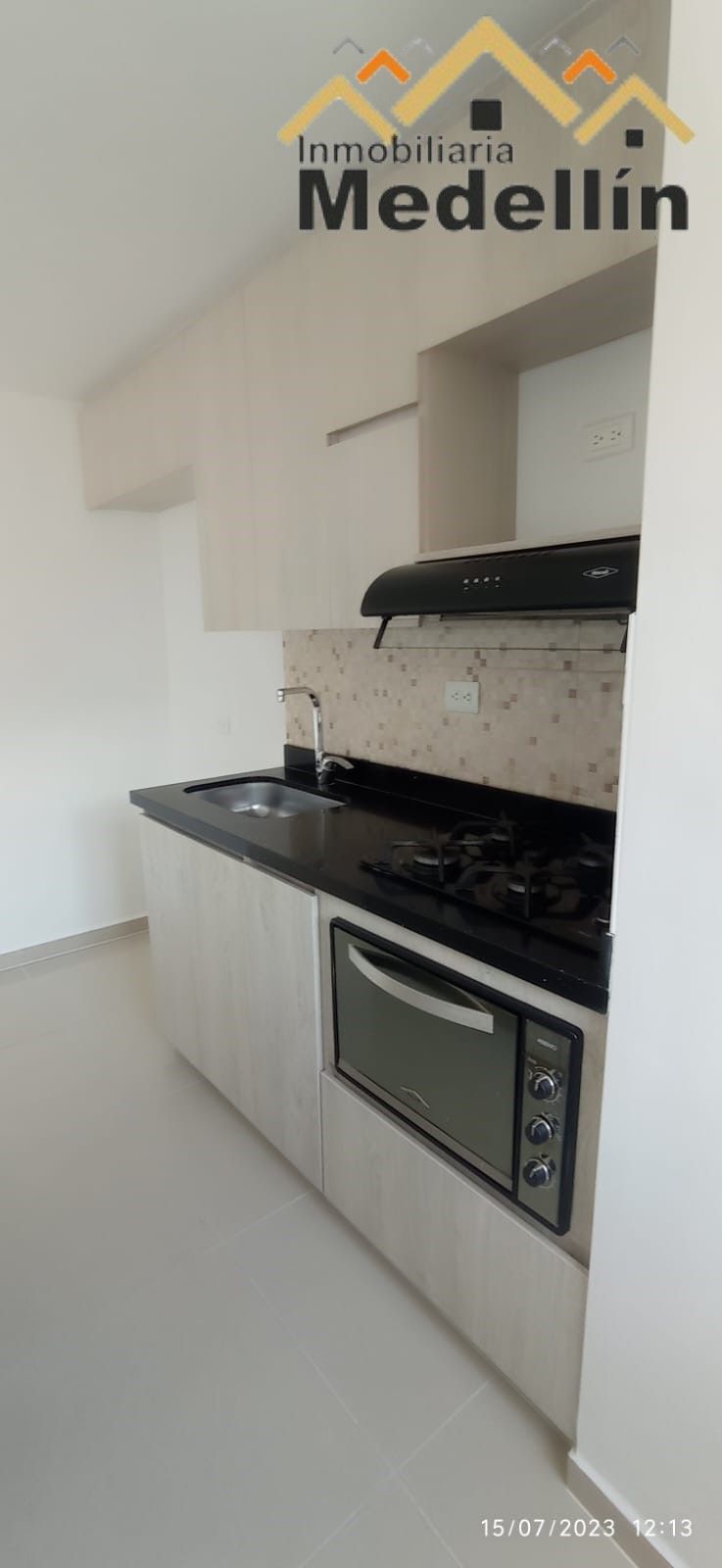 Apartamento en arriendo Antioquia Medellín San German 70 m2 Habitaciones 3 Baños 2 Garajes 1 Precio $3550000
