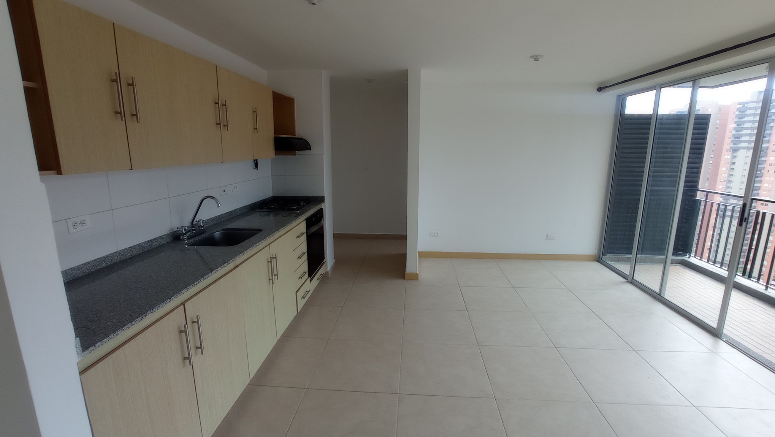 Apartamento en arriendo Antioquia Sabaneta Tres Esquinas 75 m2 Habitaciones 3 Baños 2 Garajes 1 Precio $3300000