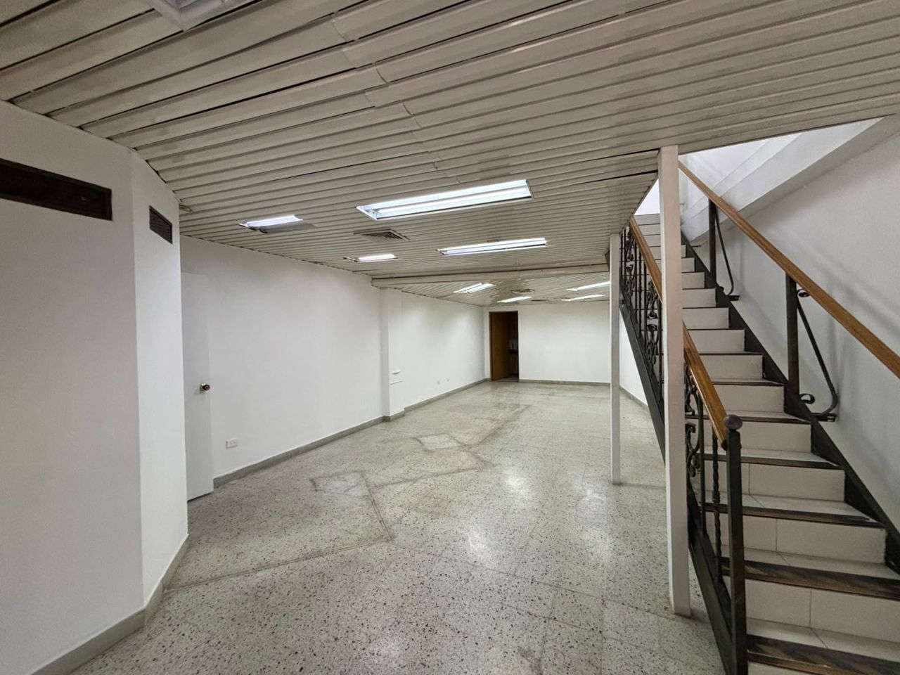 Local en arriendo Antioquia Medellín Cristo Rey 96 m2 Habitaciones 0 Baños 2 Garajes 0 Precio $4500000