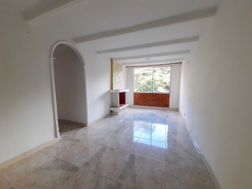 Apartamento en arriendo Antioquia Envigado La Pradera 65 m2 Habitaciones 3 Baños 2 Garajes 1 Precio $2499000