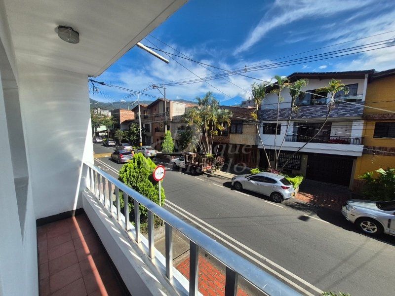 Casa en arriendo Antioquia Envigado La Mesa 134 m2 Habitaciones 3 Baños 2 Garajes 0 Precio $3000000