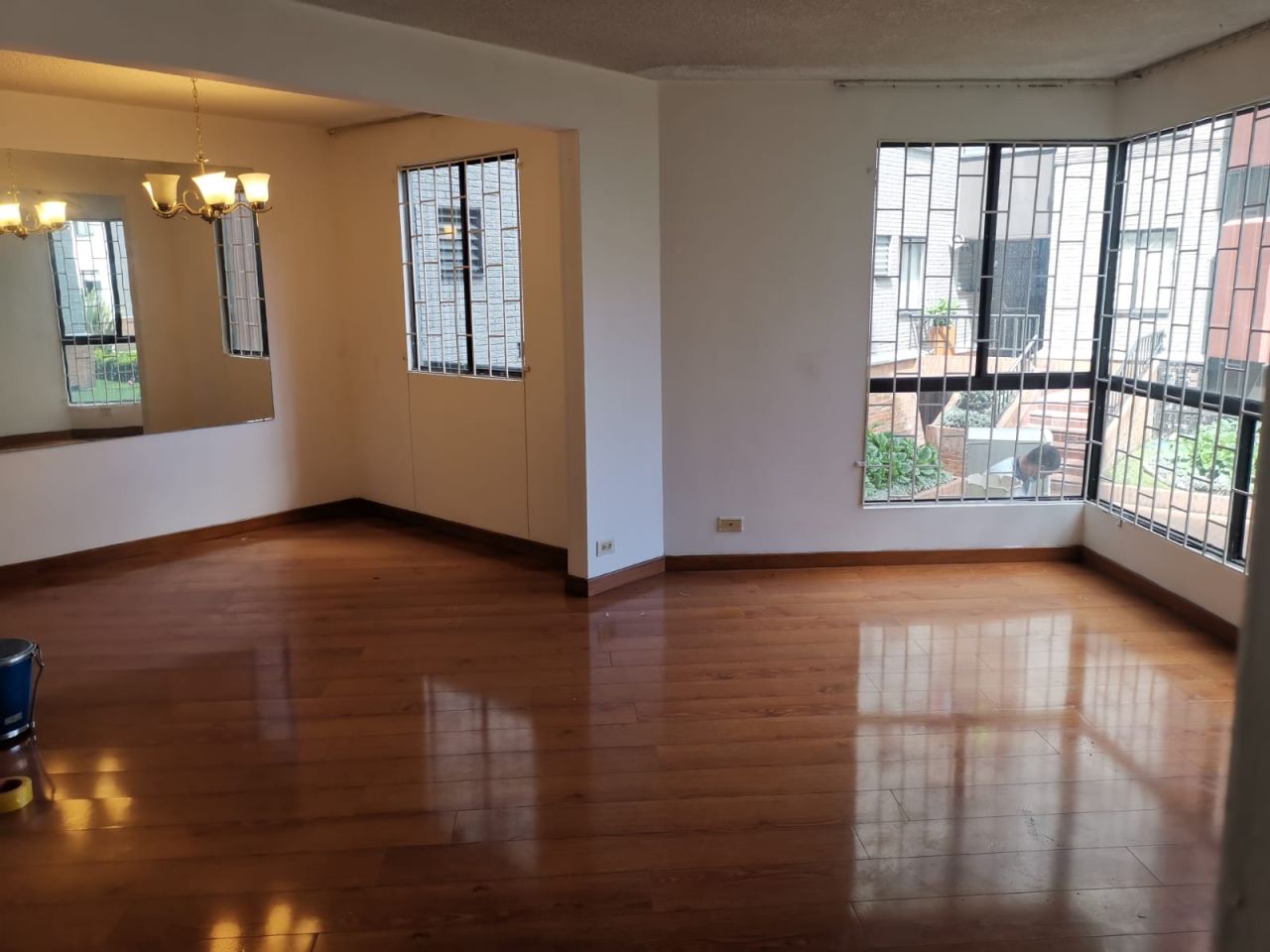 Apartamento en venta Cundinamarca Bogotá Cr Atabanza 85 m2 Habitaciones 3 Baños 3 Garajes 1 Precio $430000000