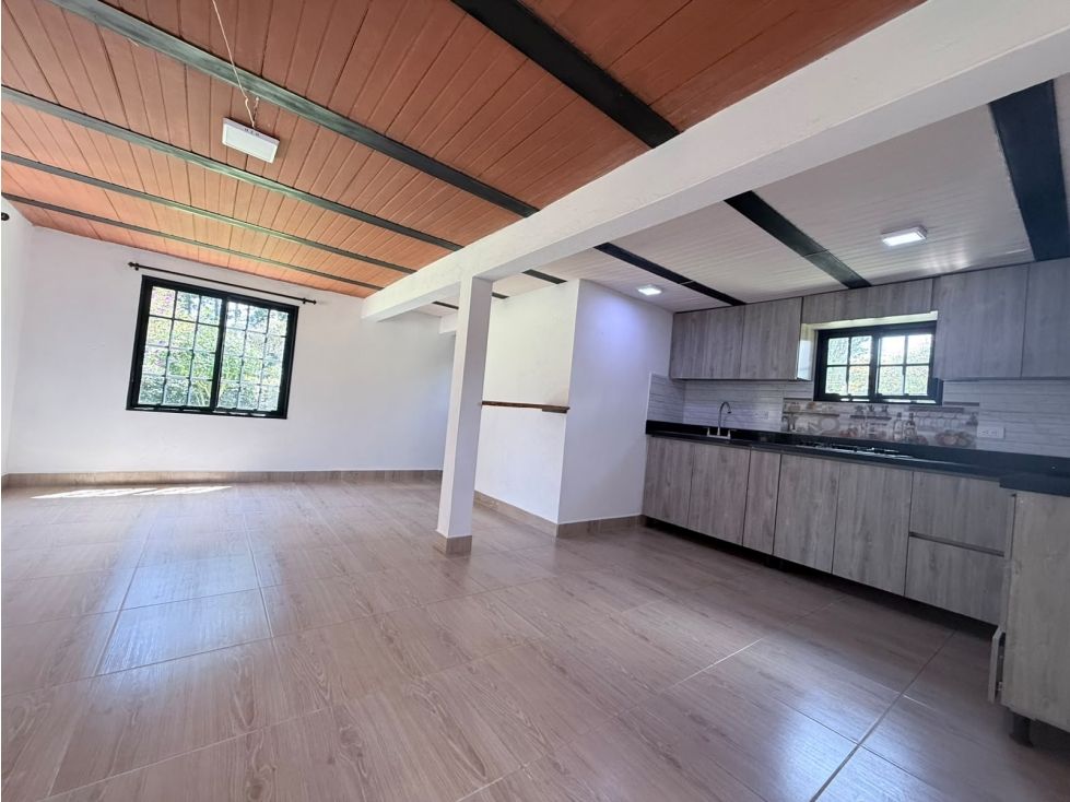 Casa Campestre en arriendo Antioquia Rionegro Rionegro 200 m2 Habitaciones 3 Baños 2 Garajes 6 Precio $3500000