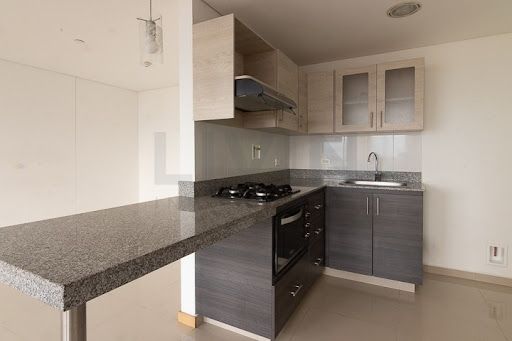 Apartamento en arriendo Antioquia Envigado El Esmeraldal 82 m2 Habitaciones 3 Baños 2 Garajes 1 Precio $3900000
