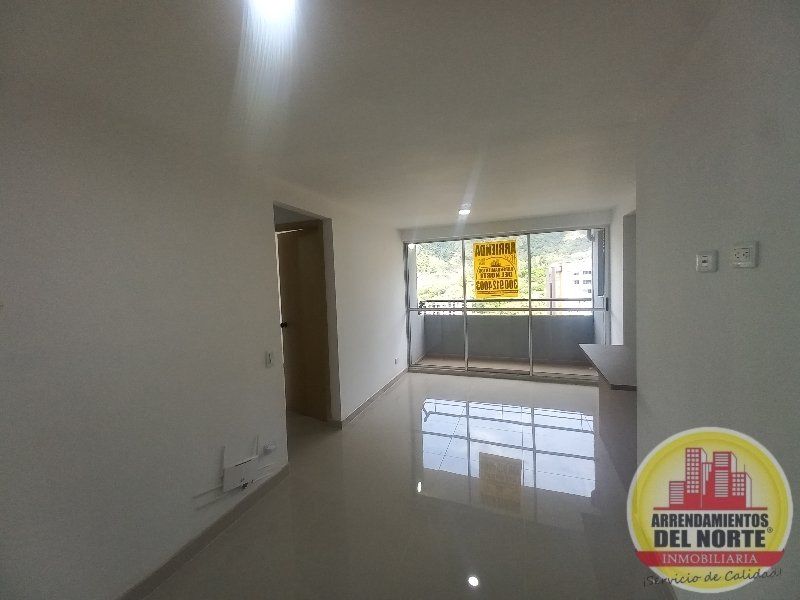 Apartamento en arriendo Antioquia Bello San Martín 55 m2 Habitaciones 3 Baños 2 Garajes 0 Precio $1650000