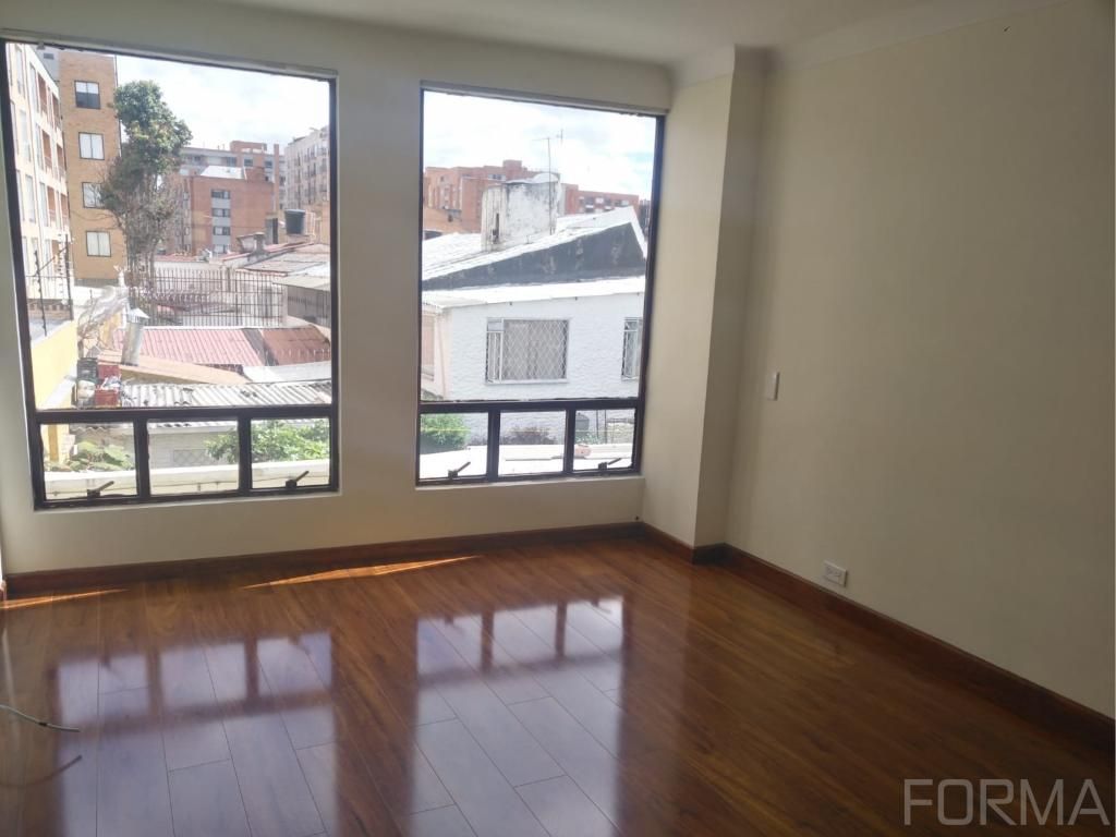 Apartamento en arriendo Cundinamarca Bogotá Los Cedritos 63 m2 Habitaciones 2 Baños 2 Garajes 1 Precio $2450000
