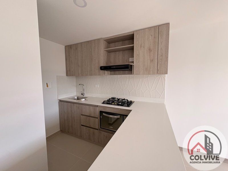 Apartamento en arriendo Antioquia Itagüí Zona Industrial 1 85 m2 Habitaciones 3 Baños 2 Garajes 0 Precio $3500000