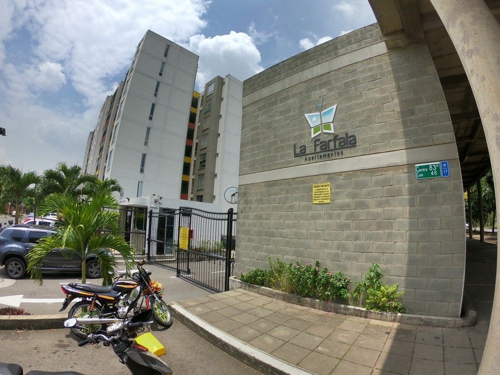 Apartamento en arriendo Valle Del Cauca Cali Ciudad Real 65 m2 Habitaciones 2 Baños 2 Garajes 1 Precio $1400000