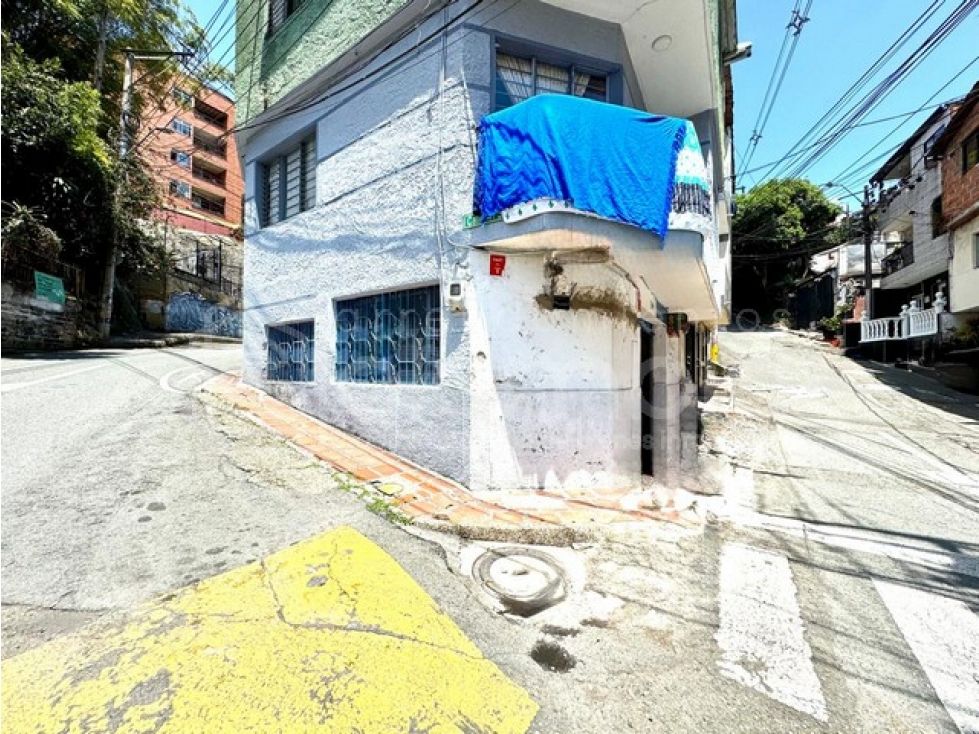 Local en arriendo Antioquia Envigado Obrero 60 m2 Habitaciones 0 Baños 1 Garajes 0 Precio $2000000