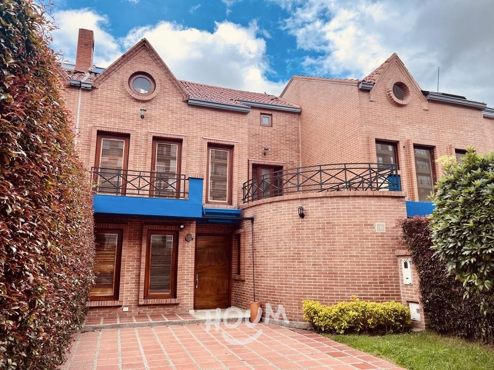 Casa en venta Cundinamarca Chía Cr Los Nogales 188 m2 Habitaciones 4 Baños 3 Garajes 2 Precio $800000000