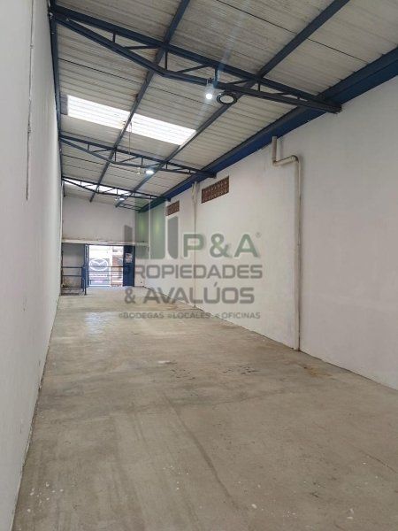 Bodega en arriendo Antioquia Medellín Trinidad 80 m2 Habitaciones 0 Baños 1 Garajes 0 Precio $5200000
