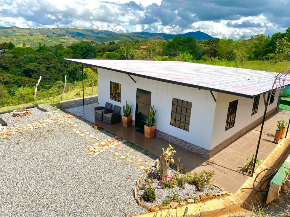 Casa en venta Santander San Gil San Gil 100 m2 Habitaciones 4 Baños 2 Garajes 4 Precio $330000000