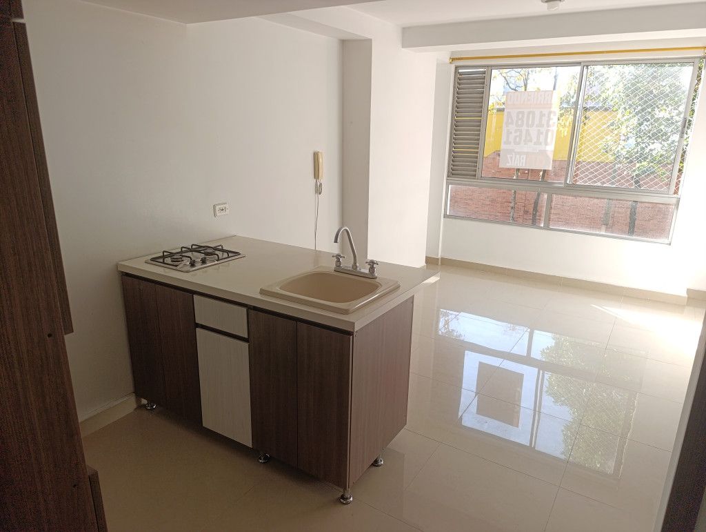 Apartaestudio en arriendo Antioquia Medellín Suramericana 32 m2 Habitaciones 1 Baños 1 Garajes 0 Precio $1980000