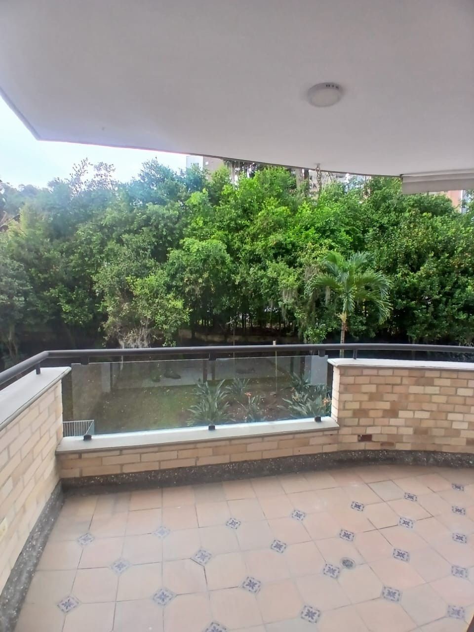 Apartamento en arriendo Antioquia Envigado Zúñiga 84 m2 Habitaciones 2 Baños 2 Garajes 1 Precio $3900000
