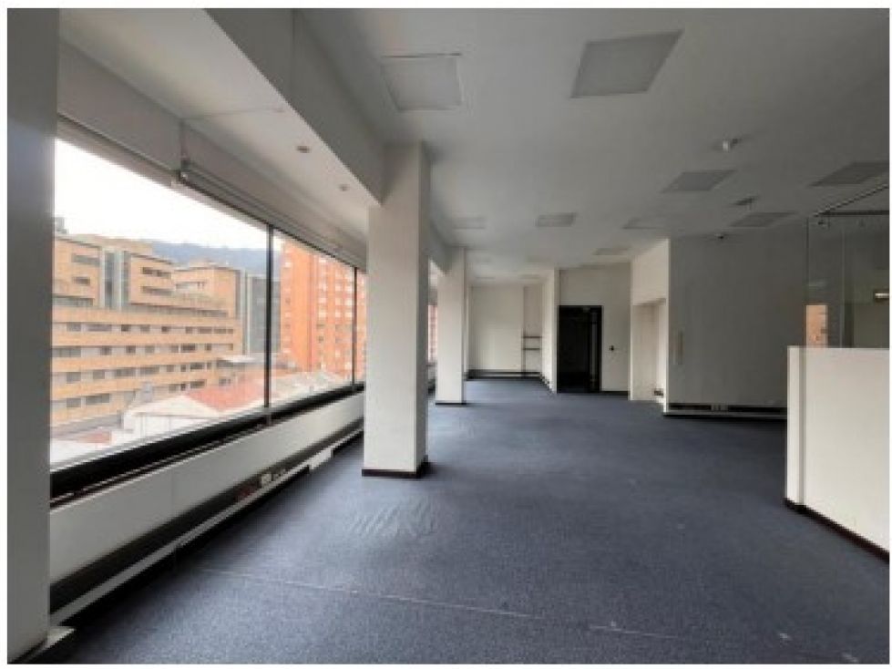 Oficina en venta Cundinamarca Bogotá Quinta Camacho 211 m2 Habitaciones 0 Baños 4 Garajes 4 Precio $1905660000