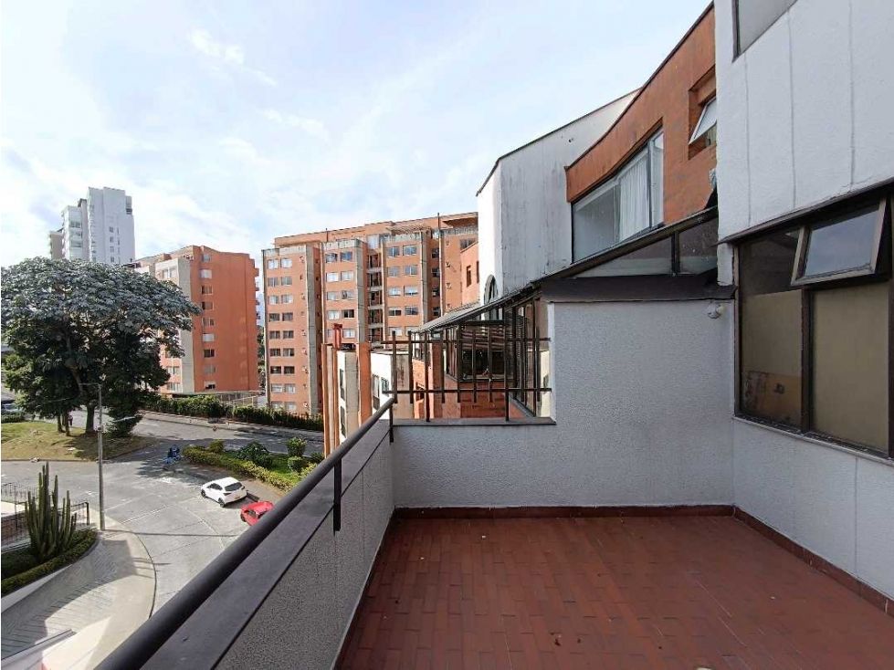 Apartamento en venta Caldas Manizales Palermo Bajo 195 m2 Habitaciones 3 Baños 3 Garajes 2 Precio $1200000000