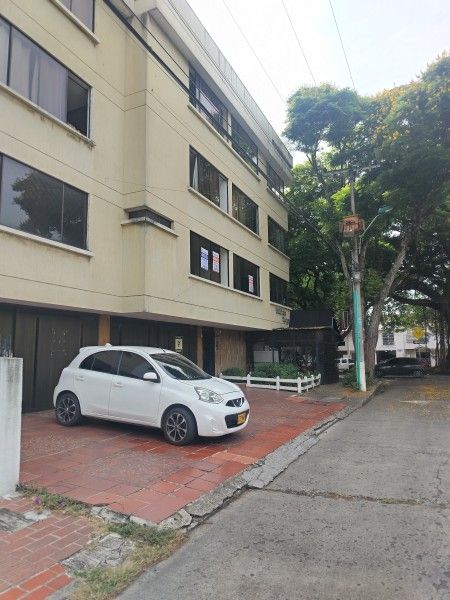 Apartamento en arriendo Valle Del Cauca Cali Cali 0 m2 Habitaciones 4 Baños 5 Garajes 2 Precio $2200000