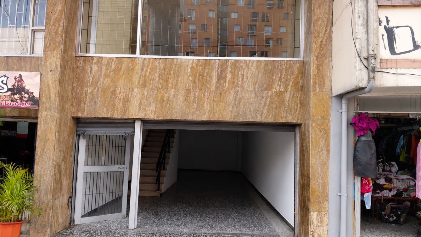 Local en venta Cundinamarca Bogotá Marly 91 m2 Habitaciones 0 Baños 0 Garajes 0 Precio $990000000