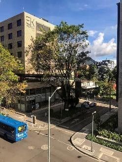 Oficina en venta Cundinamarca Bogotá Chico 48 m2 Habitaciones 0 Baños 1 Garajes 2 Precio $325000000