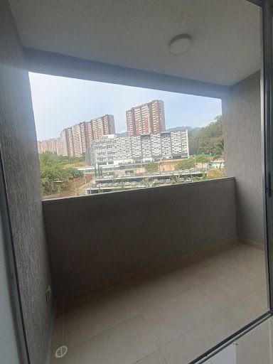 Apartamento en arriendo Antioquia Bello Urbanización Búcaros 1 65 m2 Habitaciones 3 Baños 2 Garajes 1 Precio $2200000