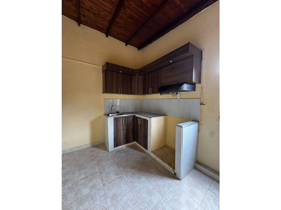Apartamento en arriendo Antioquia Itagüí Tablazo 70 m2 Habitaciones 3 Baños 1 Garajes 0 Precio $1900000