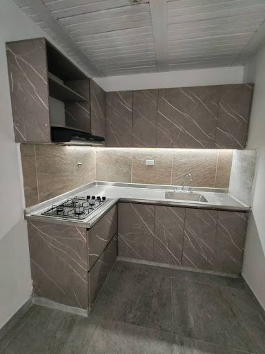 Apartamento en arriendo Antioquia Medellín La Floresta 100 m2 Habitaciones 4 Baños 2 Garajes 0 Precio $2800000