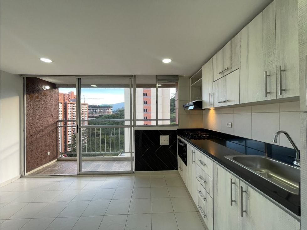 Apartamento en arriendo Antioquia Itagüí Zona Rural 62 m2 Habitaciones 3 Baños 2 Garajes 1 Precio $2400000