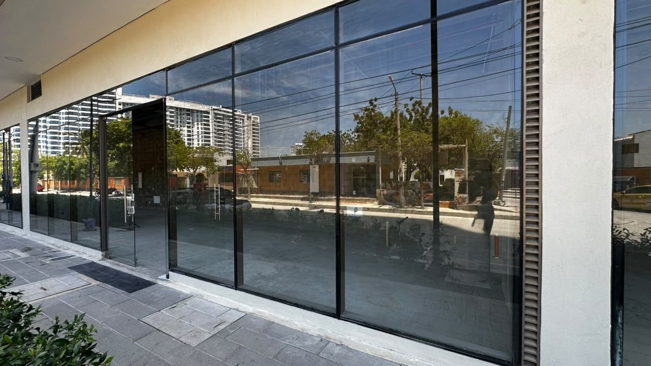 Local en arriendo Magdalena Santa Marta Ub Salguero 55 m2 Habitaciones 0 Baños 0 Garajes 0 Precio $5773332