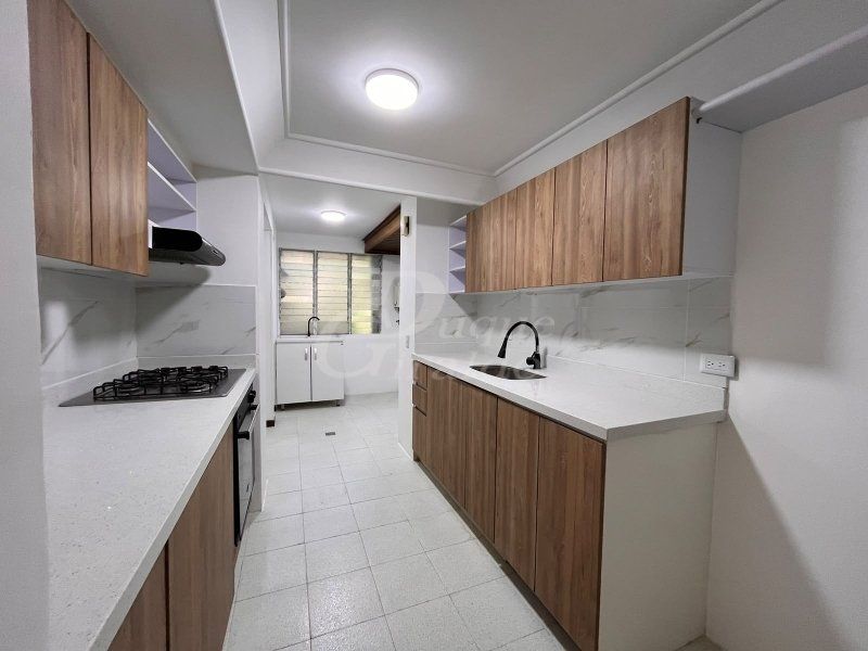 Apartamento en arriendo Antioquia Medellín La Florida 115 m2 Habitaciones 3 Baños 3 Garajes 1 Precio $4700000