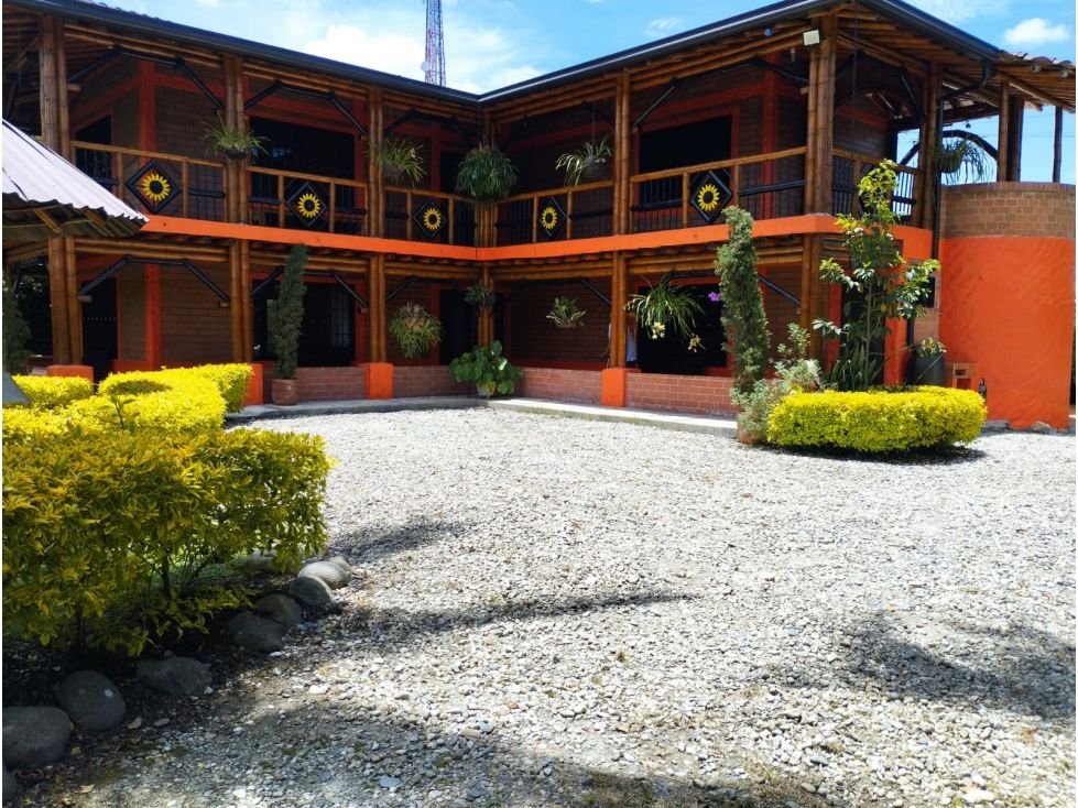 Casa Campestre en arriendo Antioquia Rionegro Rionegro 360 m2 Habitaciones 6 Baños 4 Garajes 2 Precio $5500000