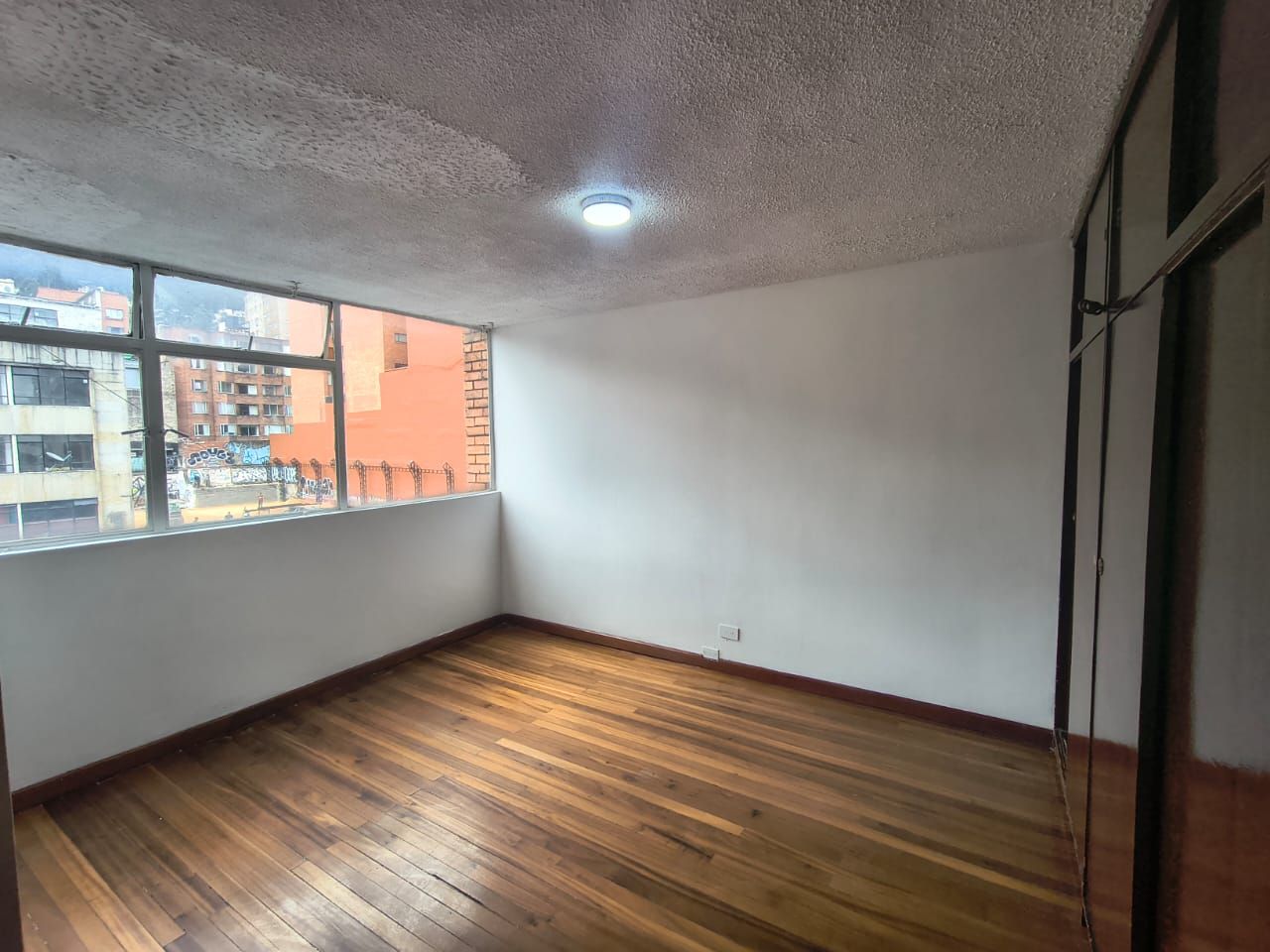 Apartamento en arriendo Cundinamarca Bogotá Marly 56 m2 Habitaciones 1 Baños 1 Garajes 6 Precio $1600000
