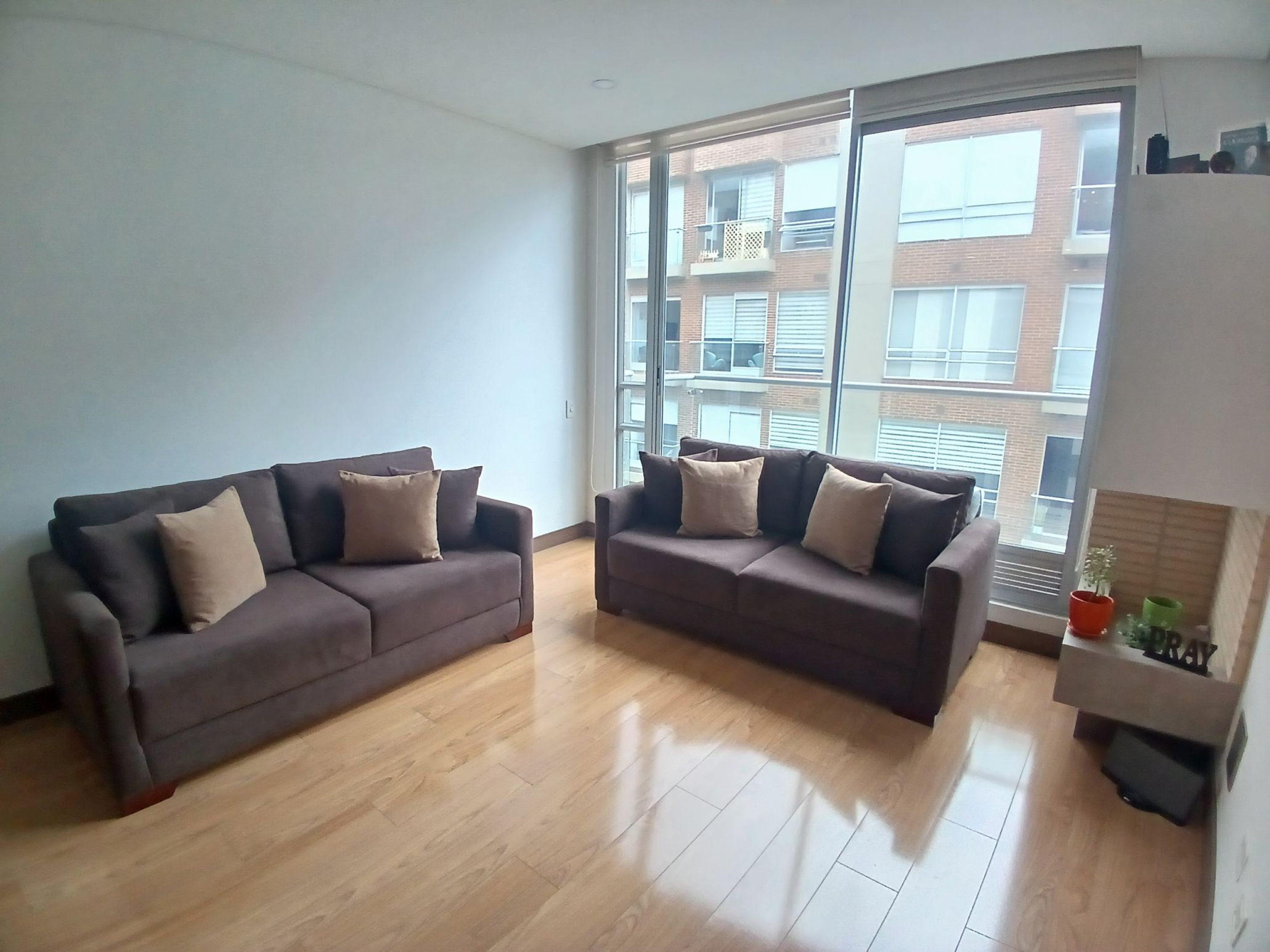 Apartaestudio en venta Cundinamarca Bogotá Cedro Narvaez 57 m2 Habitaciones 1 Baños 2 Garajes 1 Precio $485000000