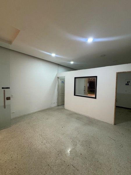 Local en venta Valle Del Cauca Cali Ciudadela Campestre 28 m2 Habitaciones 0 Baños 0 Garajes 0 Precio $295000000