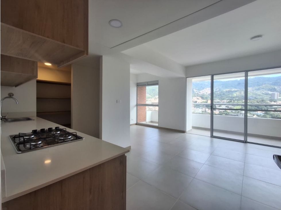 Apartamento en arriendo Antioquia Itagüí Zona Industrial 1 87 m2 Habitaciones 3 Baños 2 Garajes 1 Precio $3500000