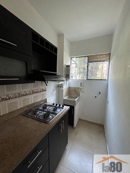 Apartamento en arriendo Antioquia Medellín Tejelo 65 m2 Habitaciones 3 Baños 2 Garajes 0 Precio $3500000