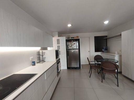 Apartamento en venta Antioquia Medellín Alejandria 192 m2 Habitaciones 3 Baños 4 Garajes 3 Precio $1300000000
