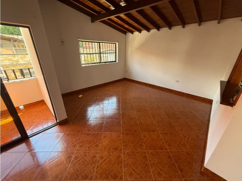 Apartaestudio en venta Antioquia Medellín Los Alcazares 125 m2 Habitaciones 5 Baños 2 Garajes 0 Precio $600000000