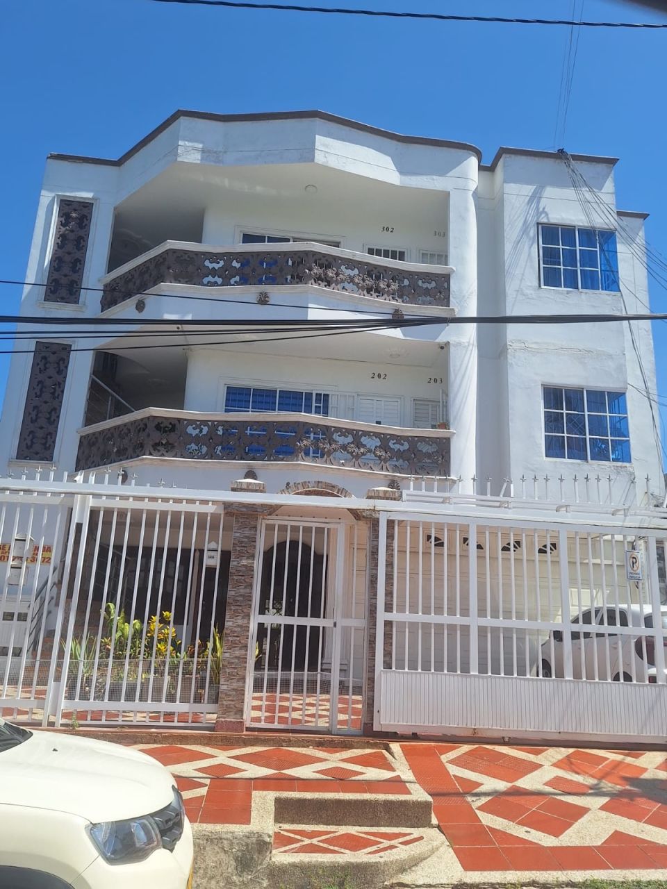 Apartamento en arriendo Atlántico Barranquilla Paraiso 98 m2 Habitaciones 3 Baños 2 Garajes 0 Precio $1500000